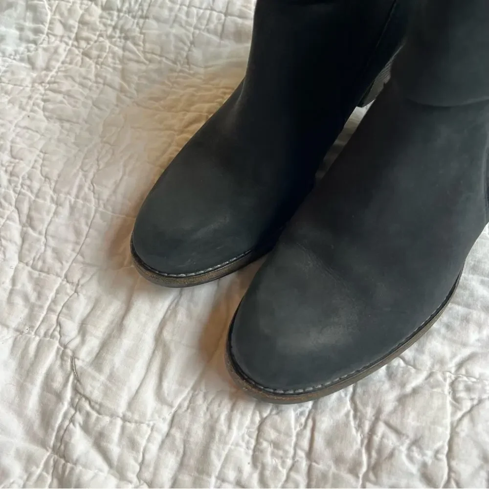 Paul Green Black Heeled Leather Ankle Boots